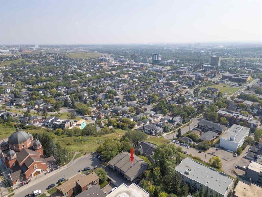 MLS® A2256528 - Unit #F 715 6 Street NE in Renfrew Calgary, Residential