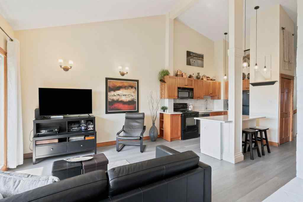 MLS® A2256528 - Unit #F 715 6 Street NE in Renfrew Calgary, Residential