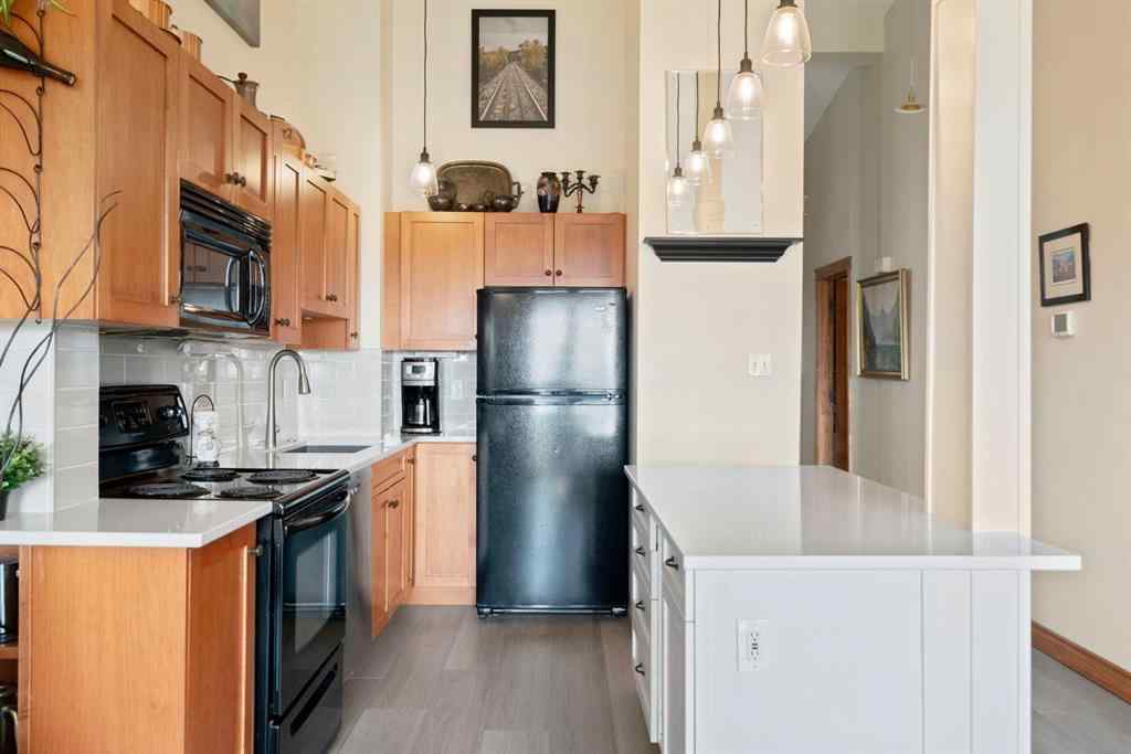 MLS® A2256528 - Unit #F 715 6 Street NE in Renfrew Calgary, Residential