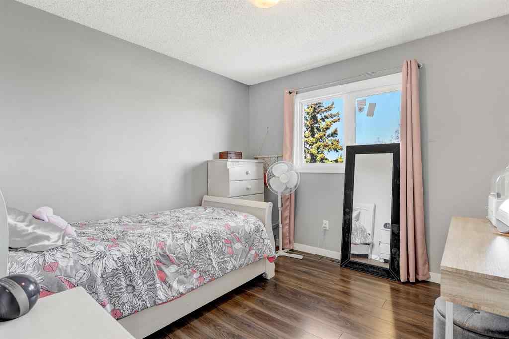 MLS® A2256529 - 17 714053 Road 73 Range  in Lakeview Estates Rural Grande Prairie No. 1, County of, Residential