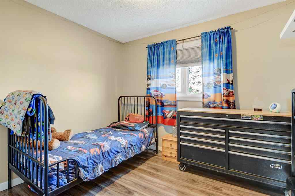MLS® A2256529 - 17 714053 Road 73 Range  in Lakeview Estates Rural Grande Prairie No. 1, County of, Residential