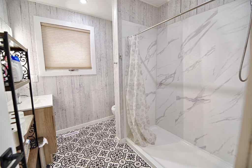 MLS® A2256530 - 3726 Forestry Avenue S in Redwood Lethbridge, Residential