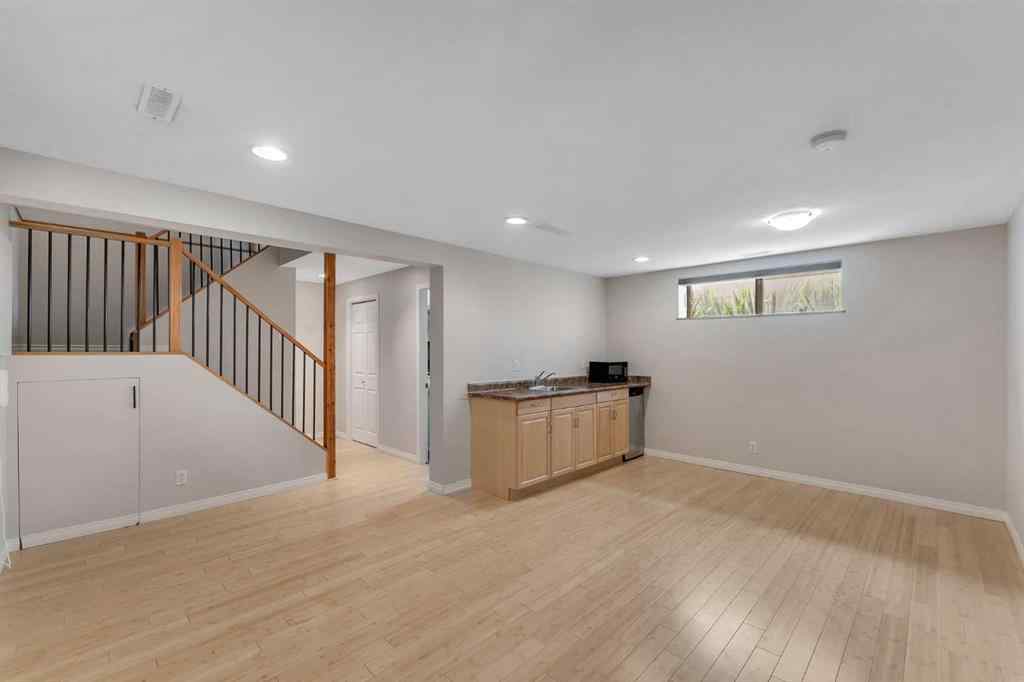 MLS® A2256531 - 37 Edgeford Way NW in Edgemont Calgary, Residential