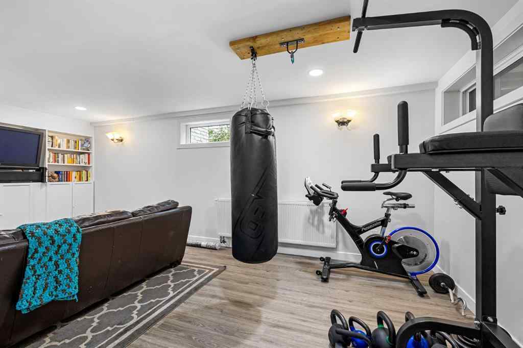 MLS® A2256532 - 56 Harley Road SW in Haysboro Calgary, Residential