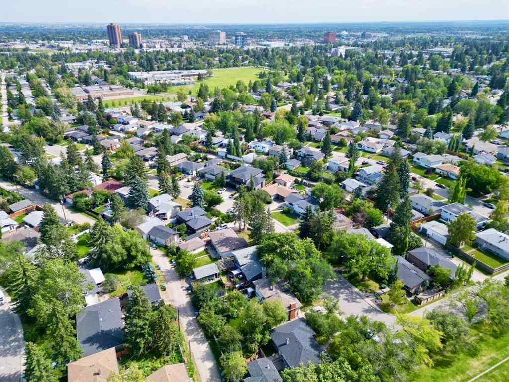 MLS® A2256532 - 56 Harley Road SW in Haysboro Calgary, Residential