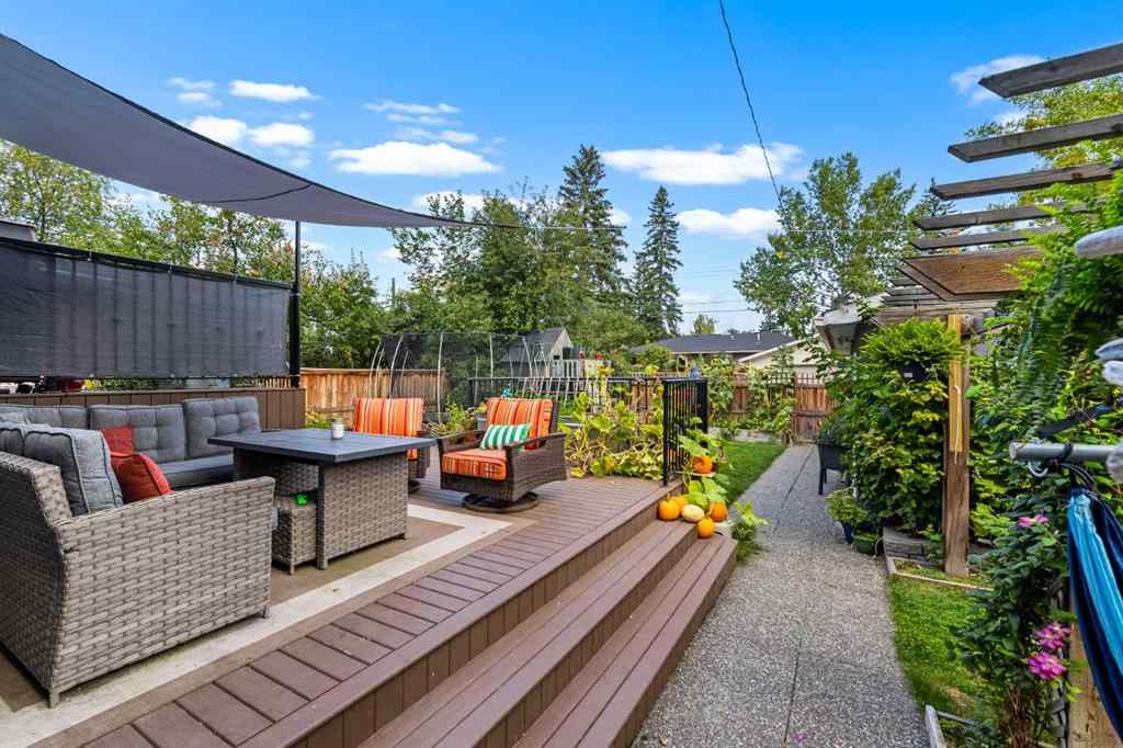 MLS® A2256532 - 56 Harley Road SW in Haysboro Calgary, Residential
