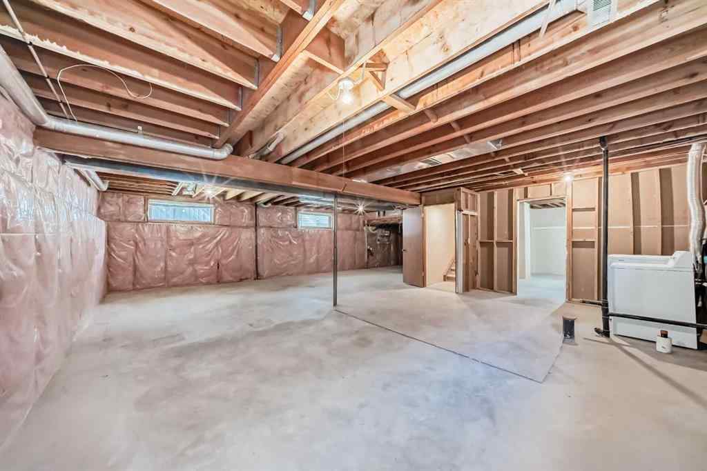 MLS® A2256533 - 247 SHAWINIGAN Drive SW in Shawnessy Calgary, Residential