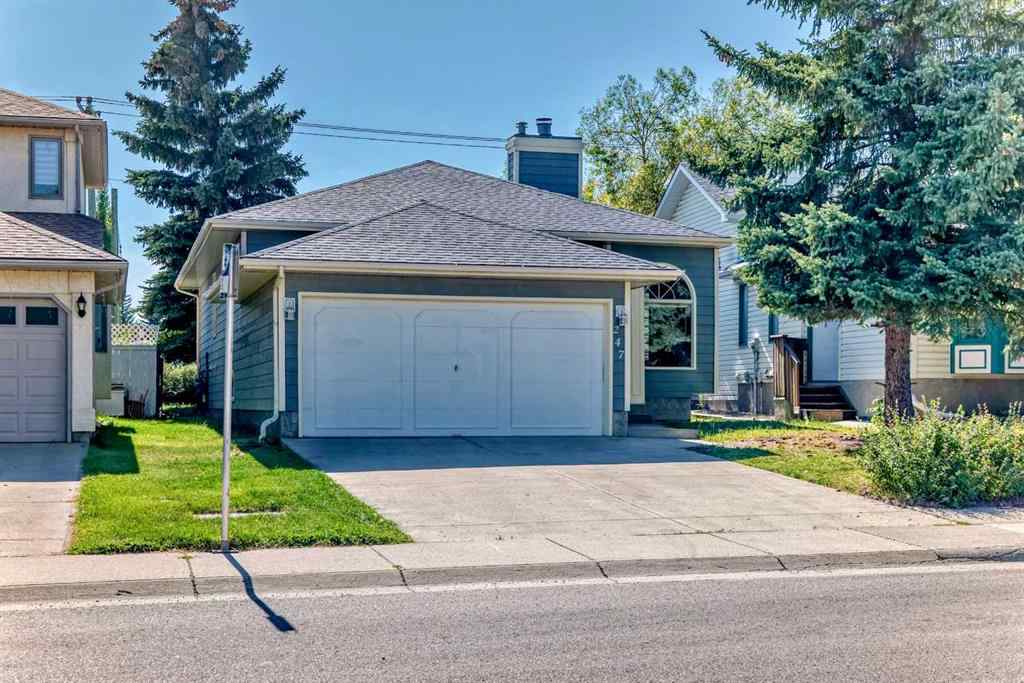 MLS® A2256533 - 247 SHAWINIGAN Drive SW in Shawnessy Calgary, Residential
