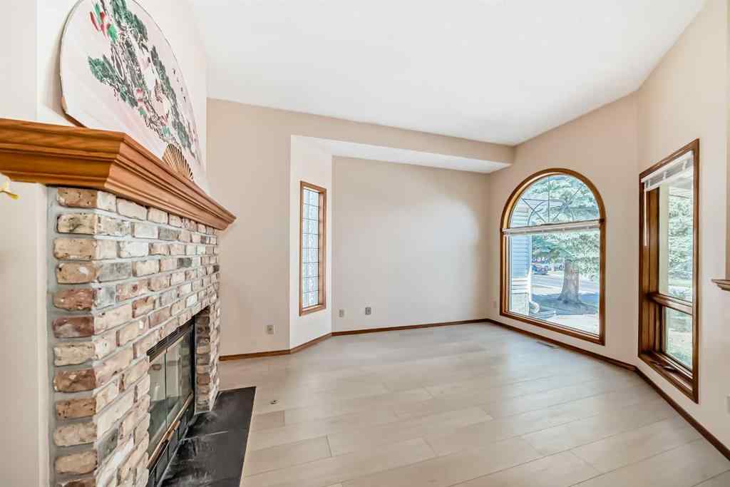 MLS® A2256533 - 247 SHAWINIGAN Drive SW in Shawnessy Calgary, Residential