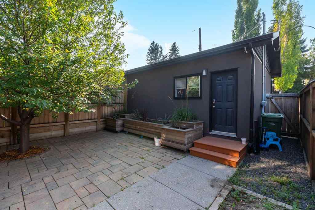 MLS® A2256536 - 1907 37 Avenue SW in Altadore Calgary, Residential