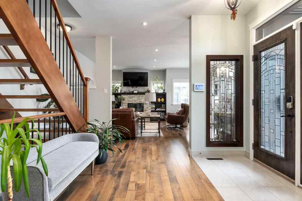 MLS® A2256536 - 1907 37 Avenue SW in Altadore Calgary, Residential