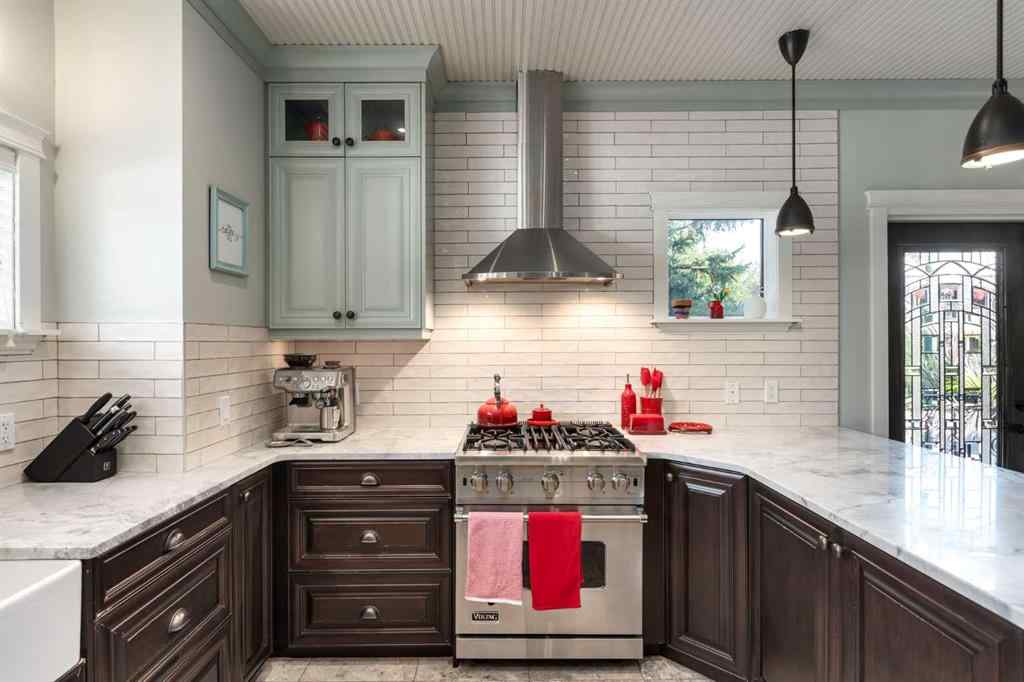 MLS® A2256536 - 1907 37 Avenue SW in Altadore Calgary, Residential