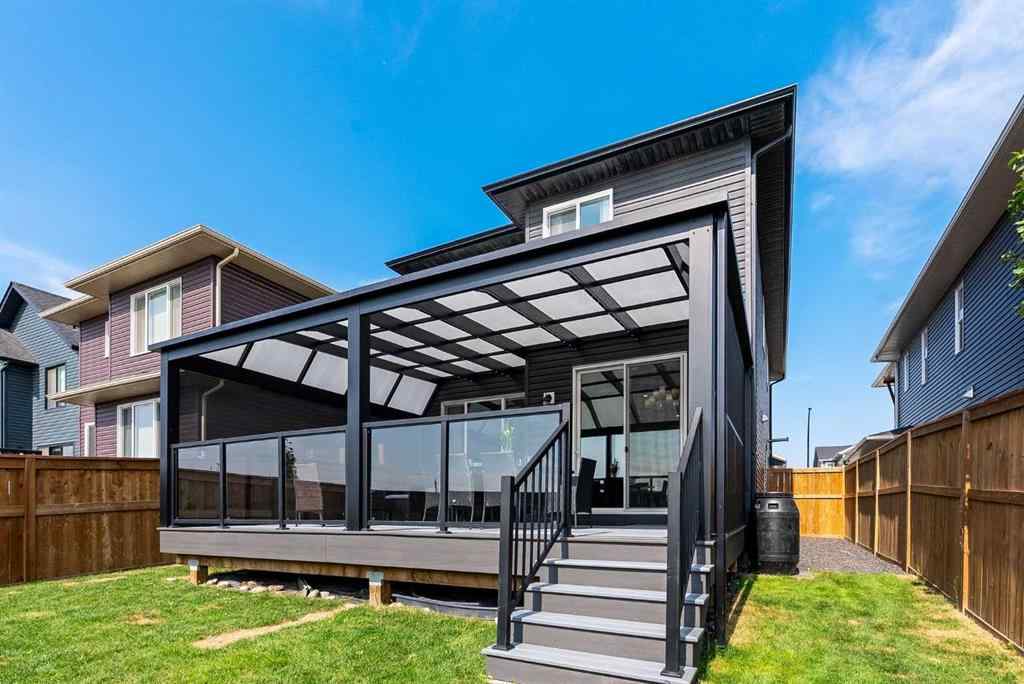 MLS® A2256537 - 211 Willow Place  in The Willows Cochrane, Residential