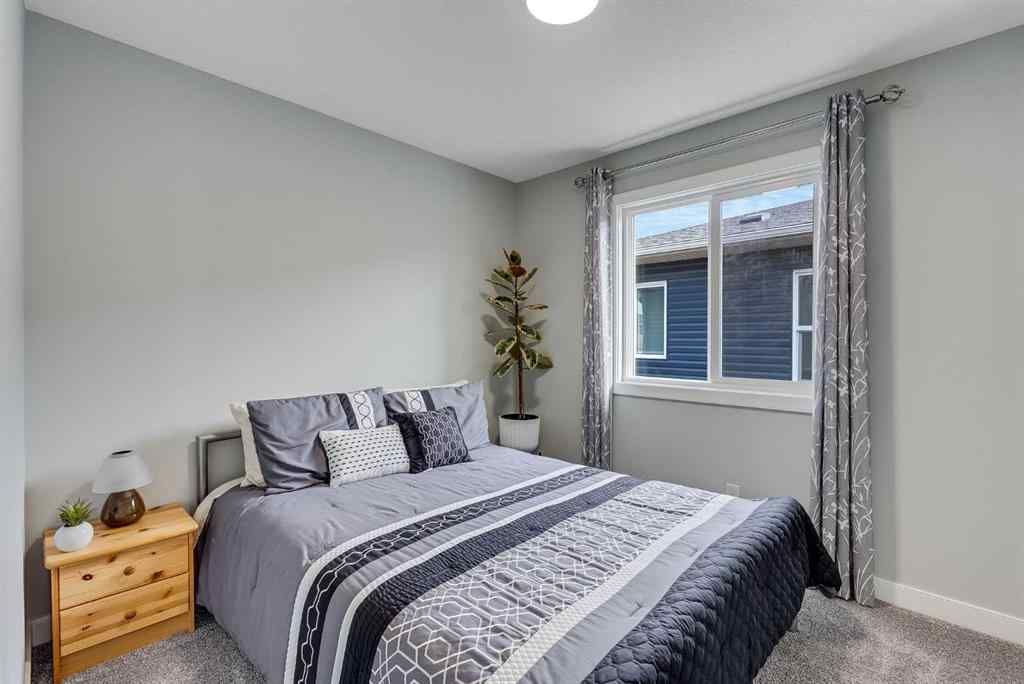 MLS® A2256537 - 211 Willow Place  in The Willows Cochrane, Residential