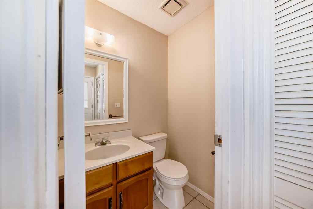 MLS® A2256539 - 152 Edgedale Way NW in Edgemont Calgary, Residential