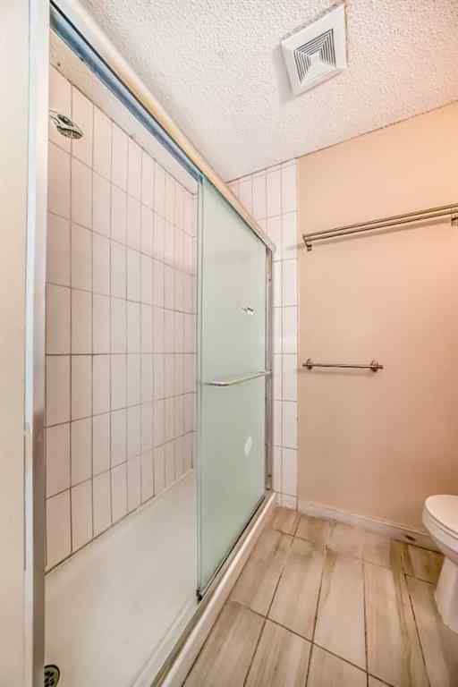 MLS® A2256539 - 152 Edgedale Way NW in Edgemont Calgary, Residential