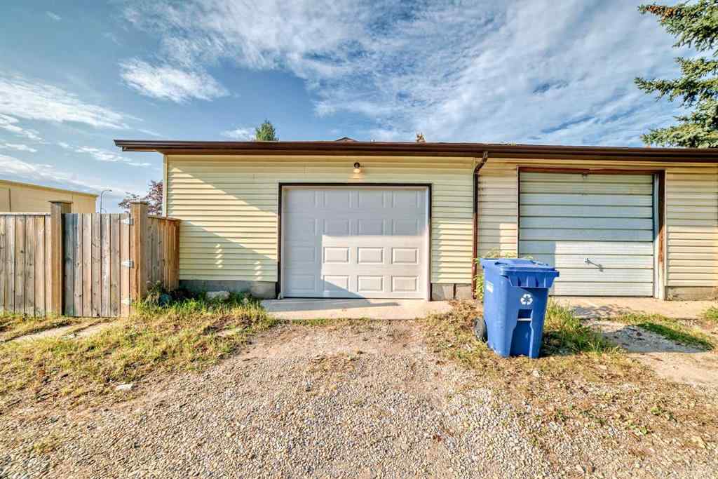 MLS® A2256539 - 152 Edgedale Way NW in Edgemont Calgary, Residential