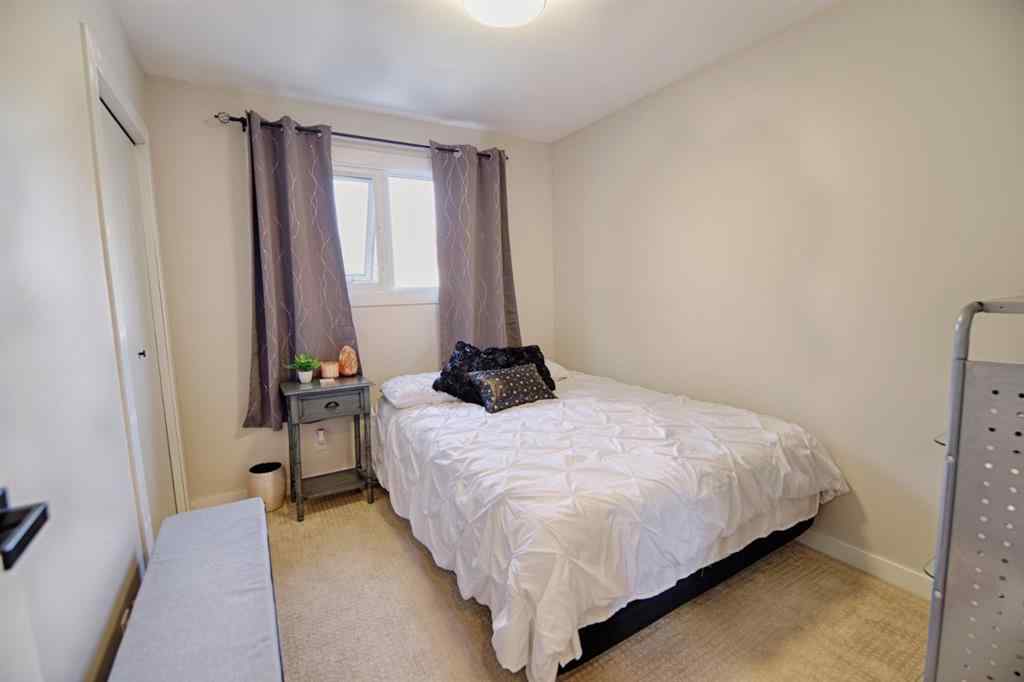 MLS® A2256541 - 110 Ojibwa Road W in Indian Battle Heights Lethbridge, Residential
