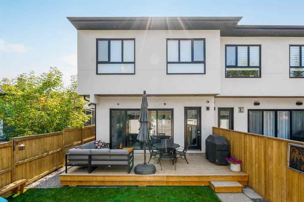 MLS® A2256545 - 3536 36 Avenue SW in Rutland Park Calgary, Residential