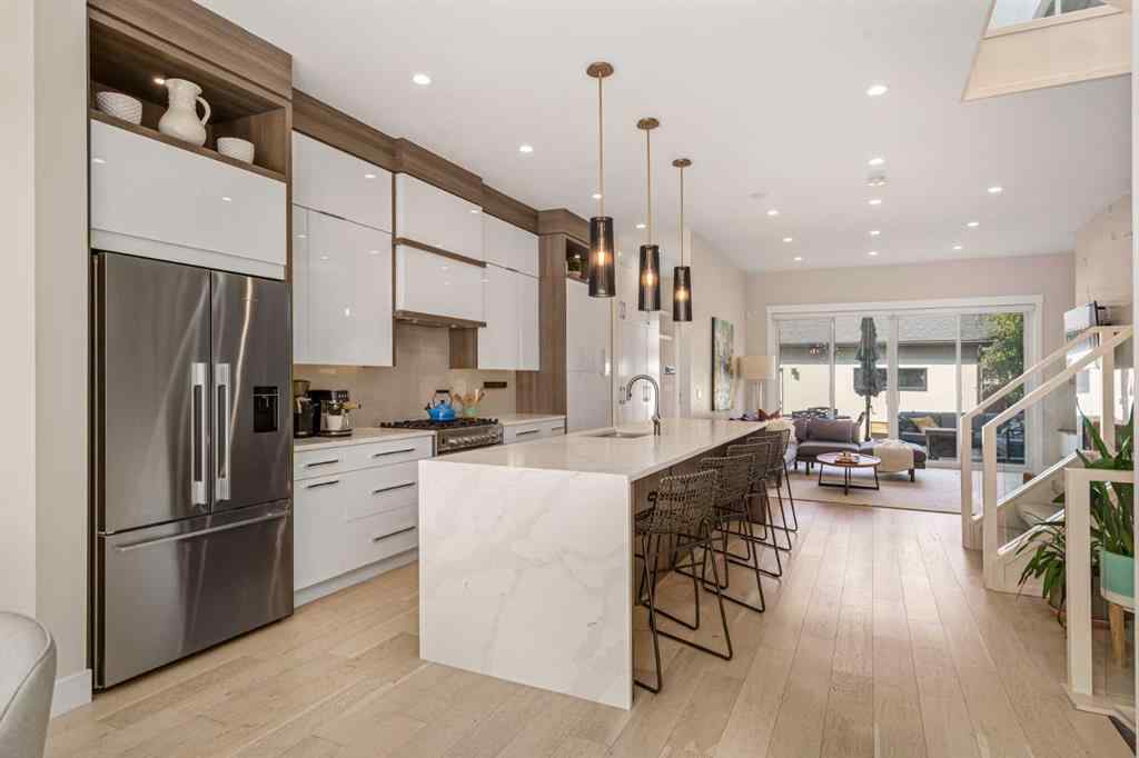 MLS® A2256545 - 3536 36 Avenue SW in Rutland Park Calgary, Residential