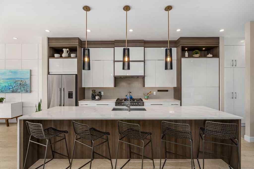 MLS® A2256545 - 3536 36 Avenue SW in Rutland Park Calgary, Residential