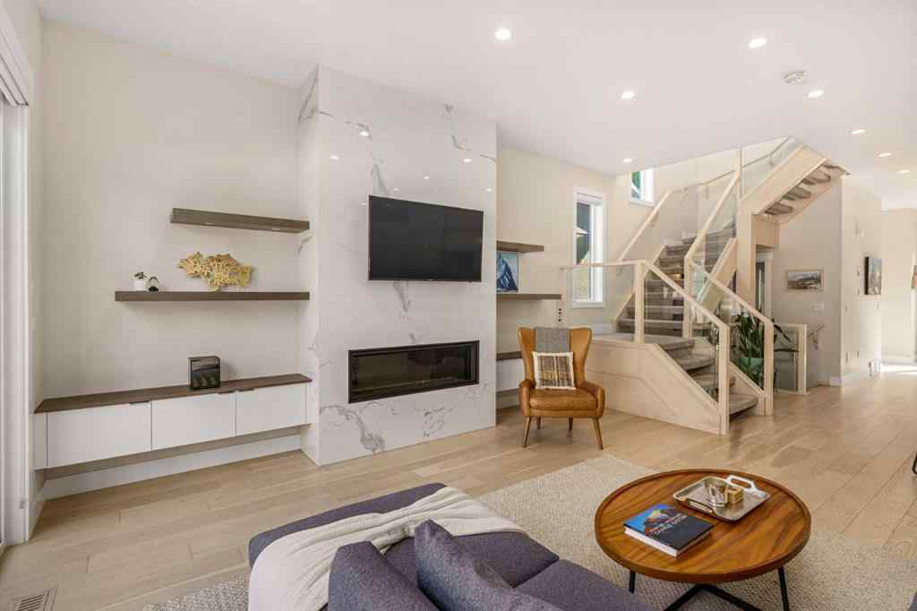 MLS® A2256545 - 3536 36 Avenue SW in Rutland Park Calgary, Residential
