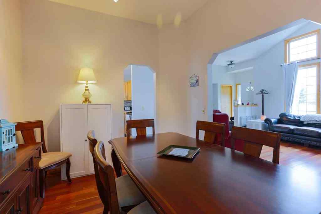 MLS® A2256547 - 1118 Maple Avenue  in NONE Crossfield, Residential