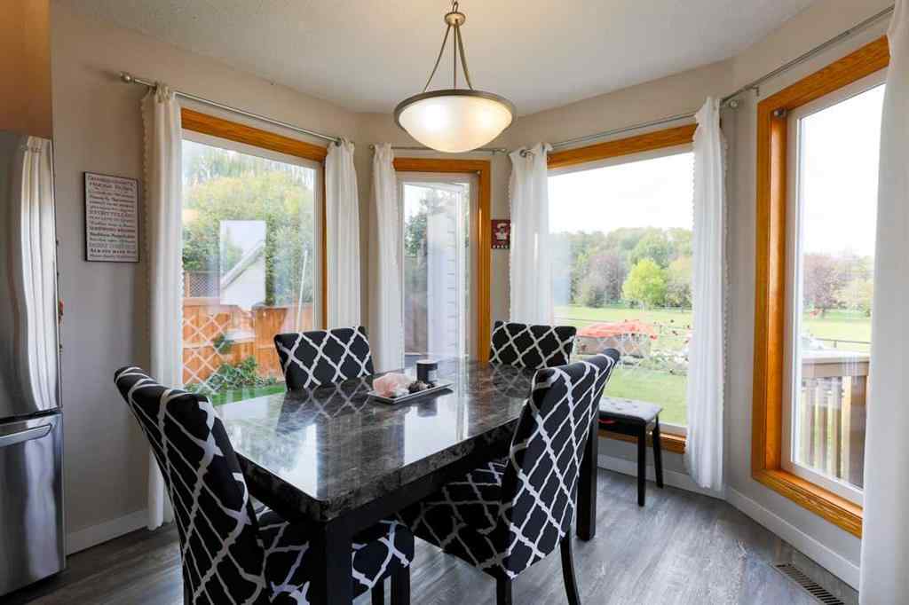 MLS® A2256547 - 1118 Maple Avenue  in NONE Crossfield, Residential