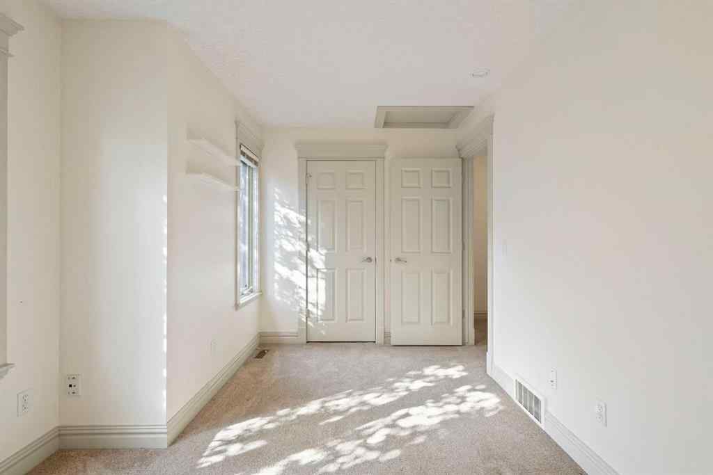 MLS® A2256550 - Unit #102 3511 14A Street SW in Altadore Calgary, Residential