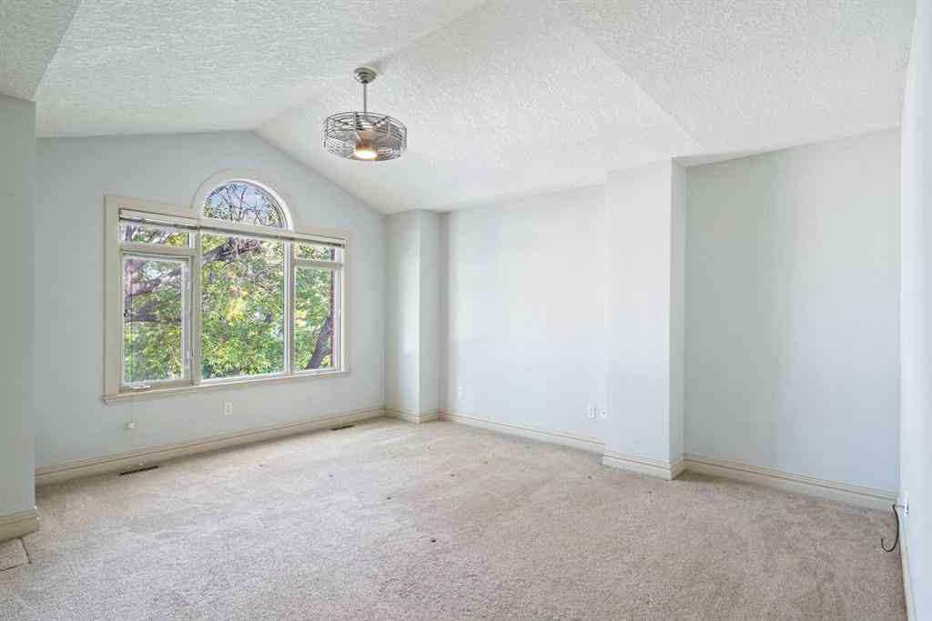 MLS® A2256550 - Unit #102 3511 14A Street SW in Altadore Calgary, Residential
