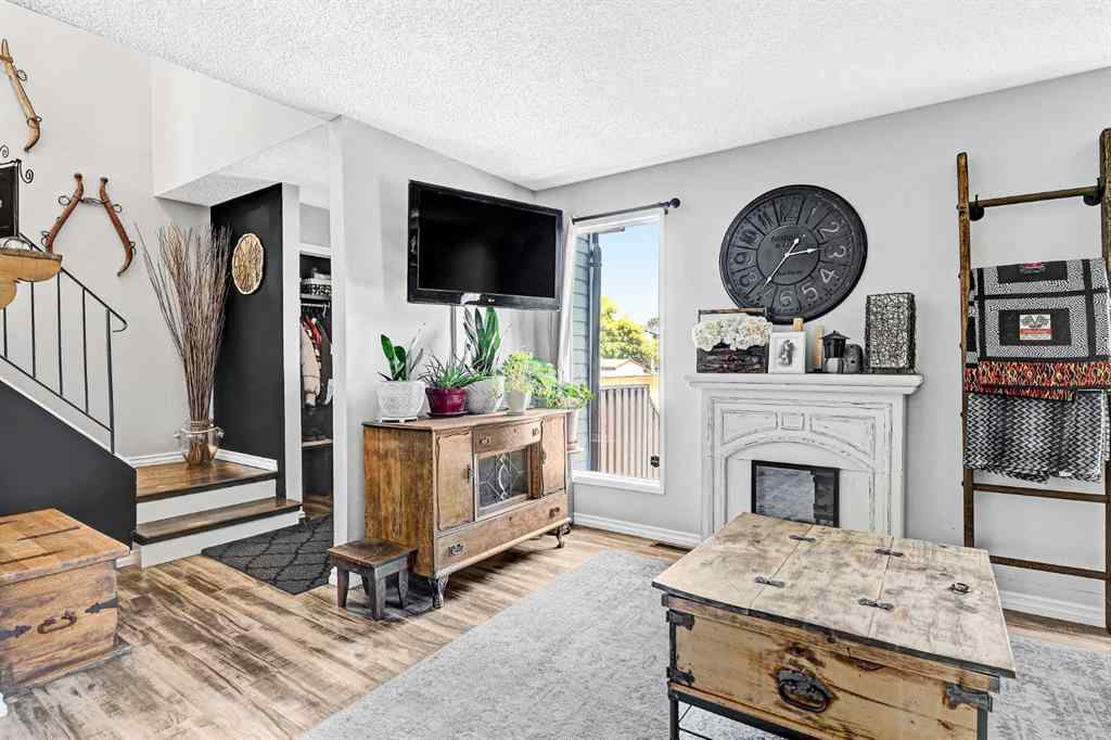 MLS® A2256552 - 7106 99C Street  in South Patterson Place Grande Prairie, Residential