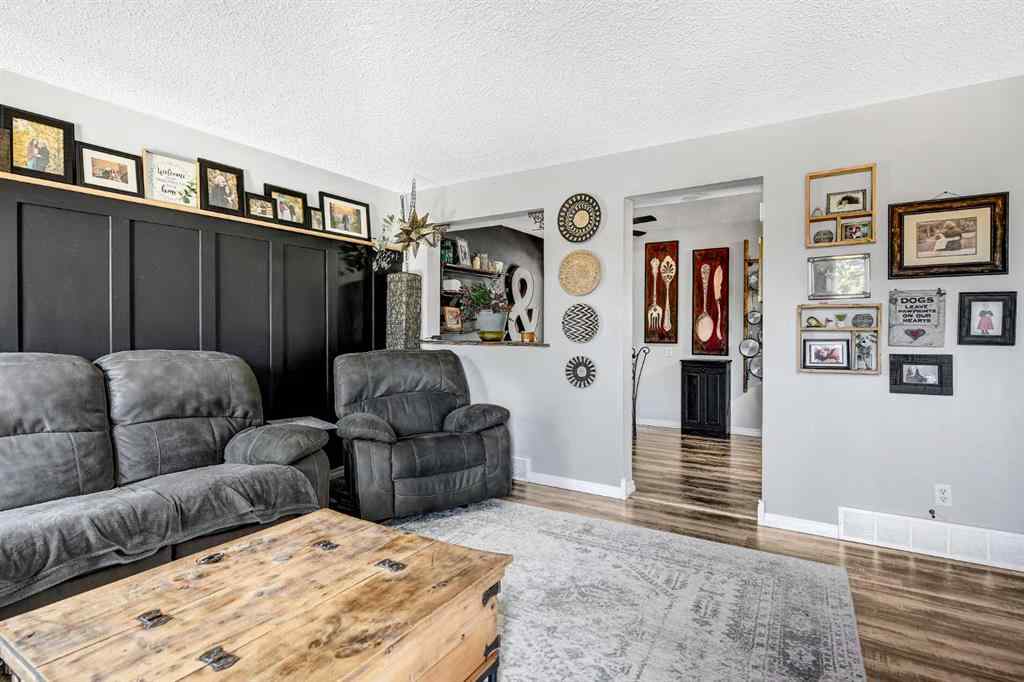MLS® A2256552 - 7106 99C Street  in South Patterson Place Grande Prairie, Residential