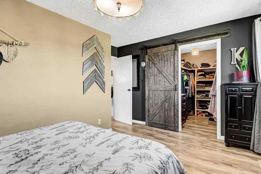 MLS® A2256552 - 7106 99C Street  in South Patterson Place Grande Prairie, Residential