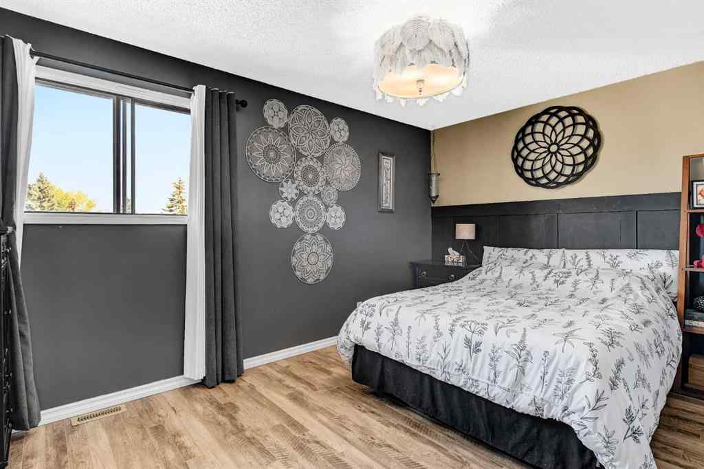 MLS® A2256552 - 7106 99C Street  in South Patterson Place Grande Prairie, Residential