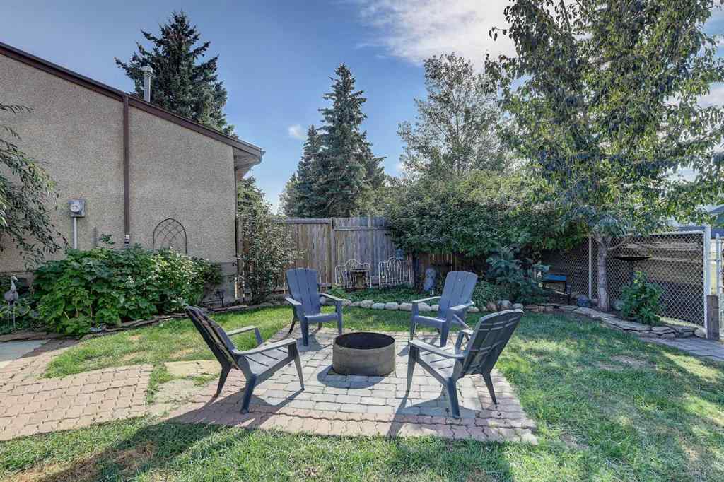 MLS® A2256552 - 7106 99C Street  in South Patterson Place Grande Prairie, Residential