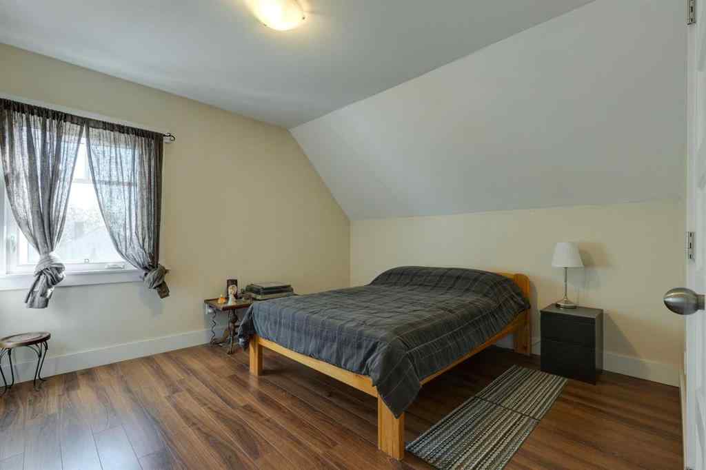 MLS® A2256559 - 2327 15A Street SE in Inglewood Calgary, Residential