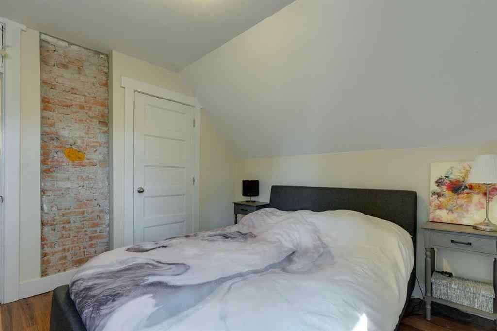 MLS® A2256559 - 2327 15A Street SE in Inglewood Calgary, Residential