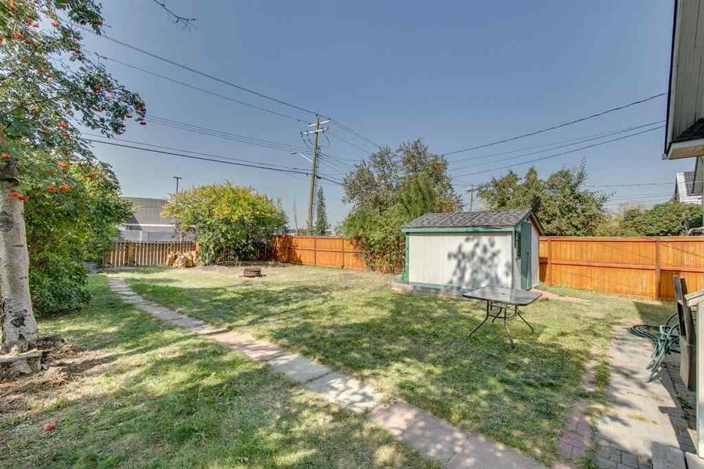 MLS® A2256559 - 2327 15A Street SE in Inglewood Calgary, Residential
