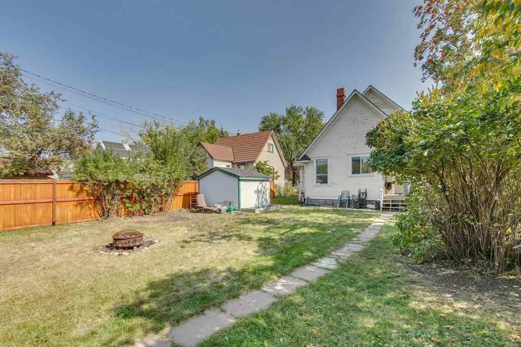 MLS® A2256559 - 2327 15A Street SE in Inglewood Calgary, Residential