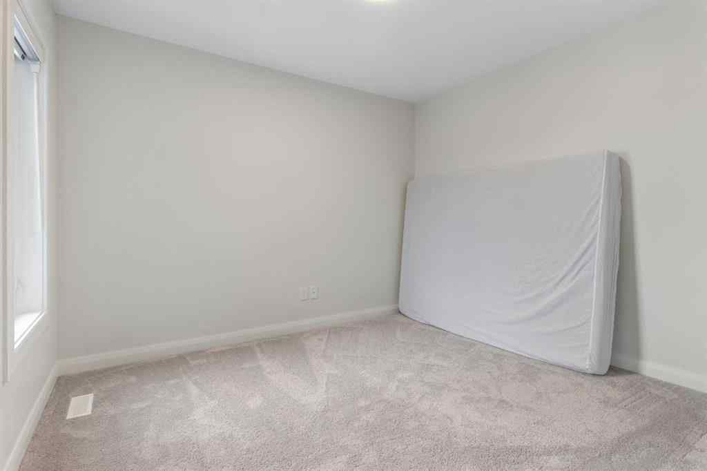 MLS® A2256563 - 219 Chelsea Park  in Chelsea_CH Chestermere, Residential