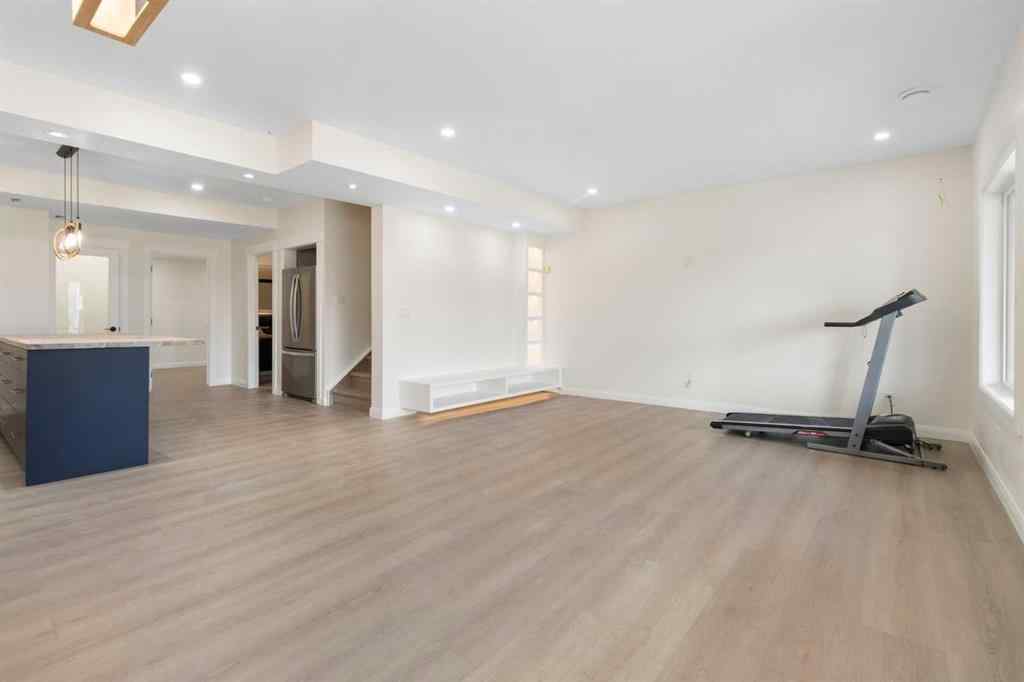 MLS® A2256563 - 219 Chelsea Park  in Chelsea_CH Chestermere, Residential