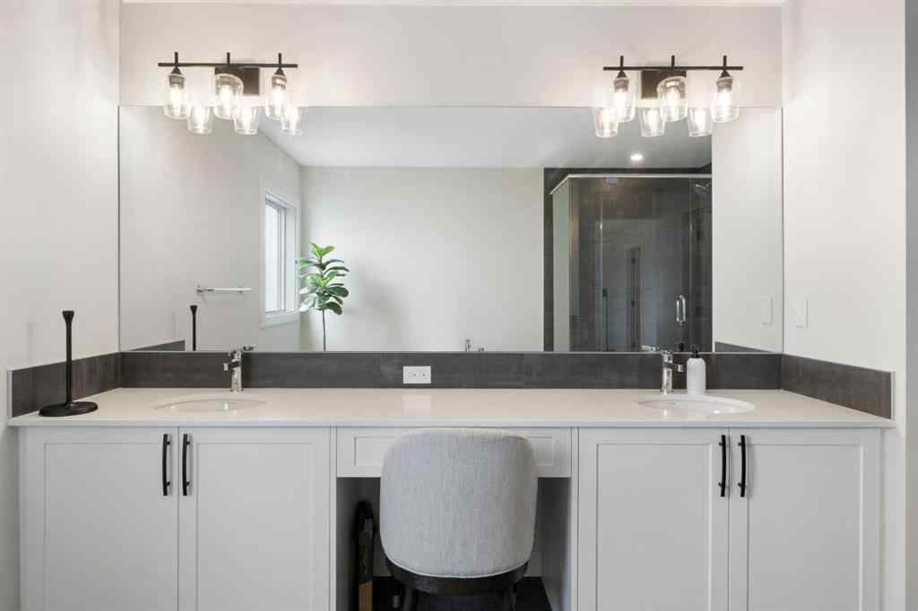 MLS® A2256563 - 219 Chelsea Park  in Chelsea_CH Chestermere, Residential
