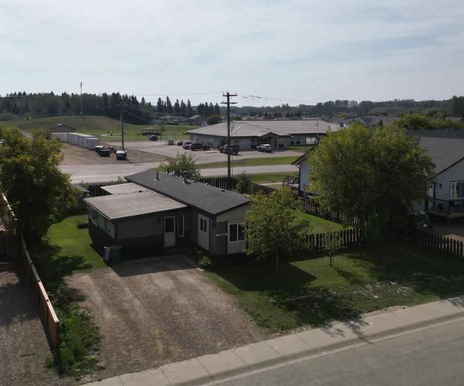 MLS® A2256564 - 10013 95 Ave   in NONE La Crete, Residential