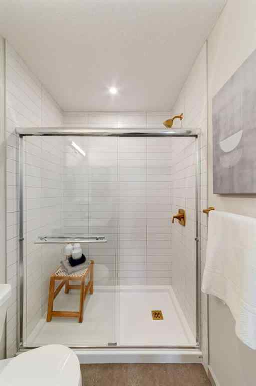 MLS® A2256567 - 55 Heirloom Boulevard SE in Rangeview Calgary, Residential