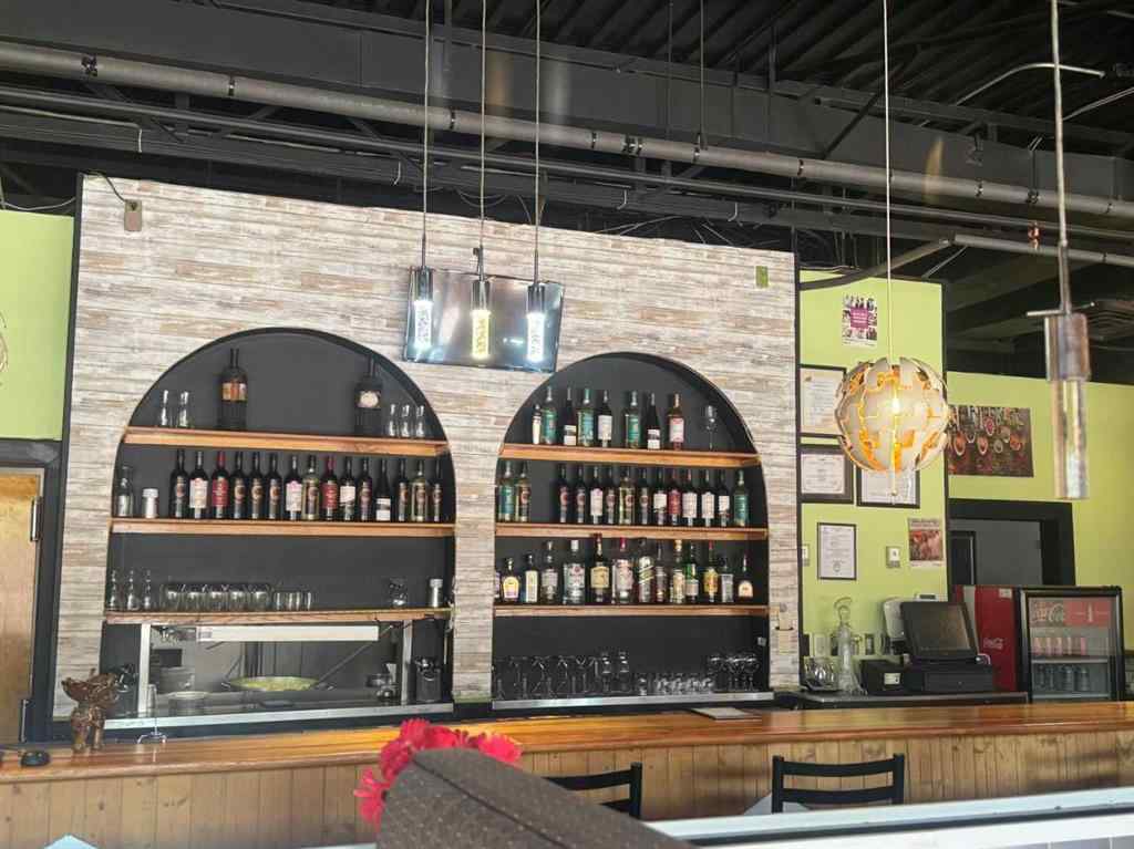MLS® A2256569 - 334B 2 Street  in Downtown_Strathmore Strathmore, Commercial