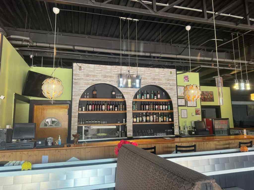 MLS® A2256569 - 334B 2 Street  in Downtown_Strathmore Strathmore, Commercial