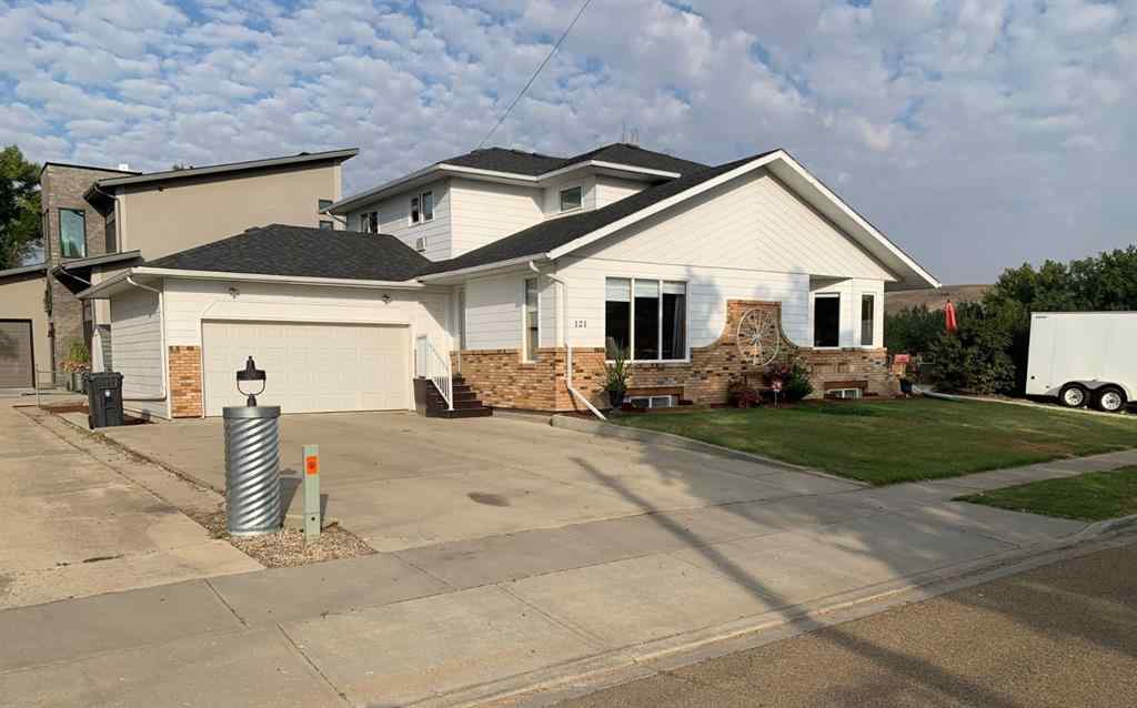 MLS® A2256571 - 121 7 Street W in Downtown Drumheller, Residential