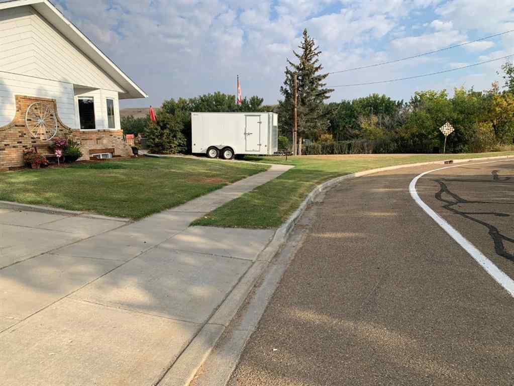MLS® A2256571 - 121 7 Street W in Downtown Drumheller, Residential