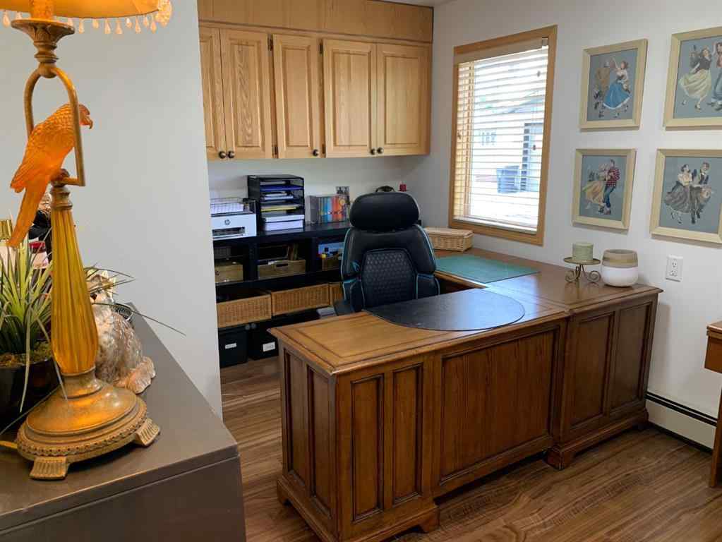 MLS® A2256571 - 121 7 Street W in Downtown Drumheller, Residential