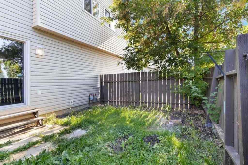 MLS® A2256572 - 151C DICKINS Drive  in Dickinsfield Fort McMurray, Residential